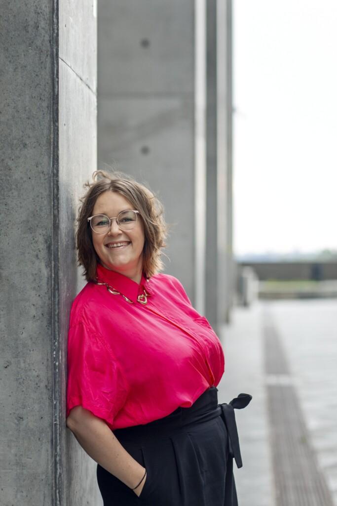 Kirjailija Laura Liimatainen